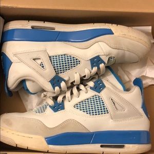 Jordan 4